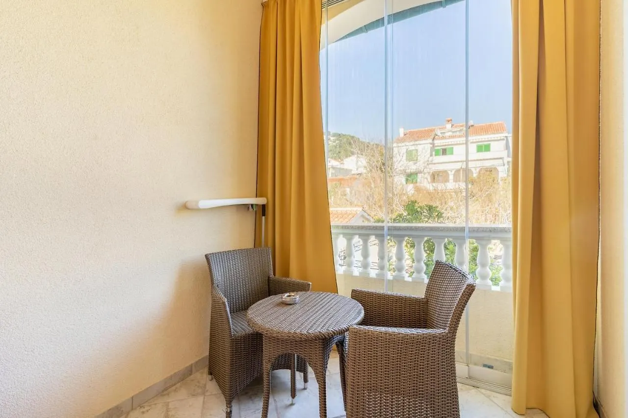 Apartments By The Sea Barbat, Rab - 3203 0*, Barbat na Rabu
