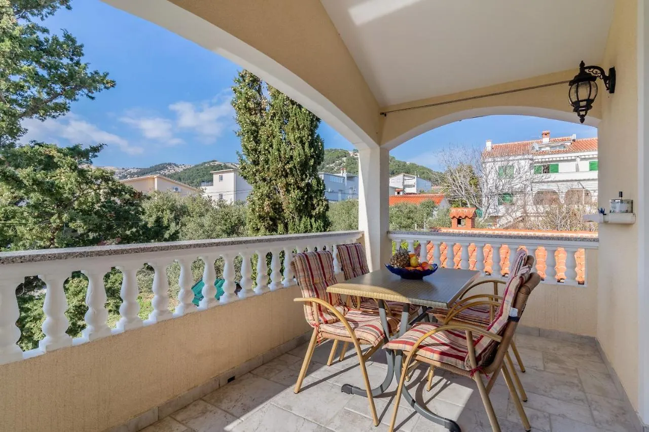 Apartments By The Sea Barbat, Rab - 3203